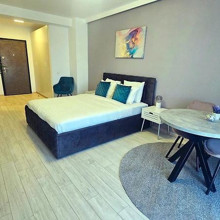 One Fancy Studio Bucureşti Ngoại thất bức ảnh