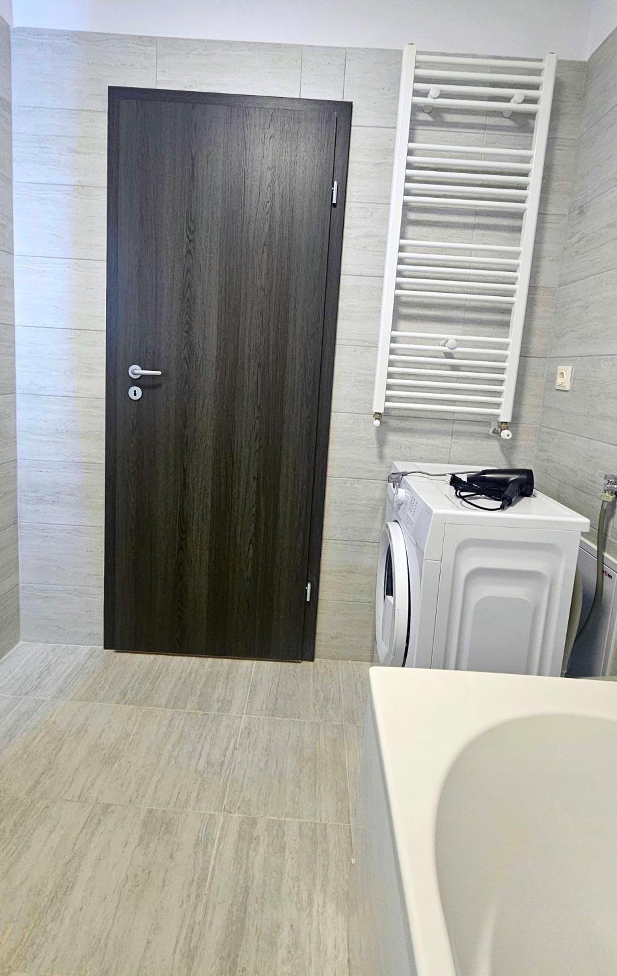One Fancy Studio Bucureşti Ngoại thất bức ảnh