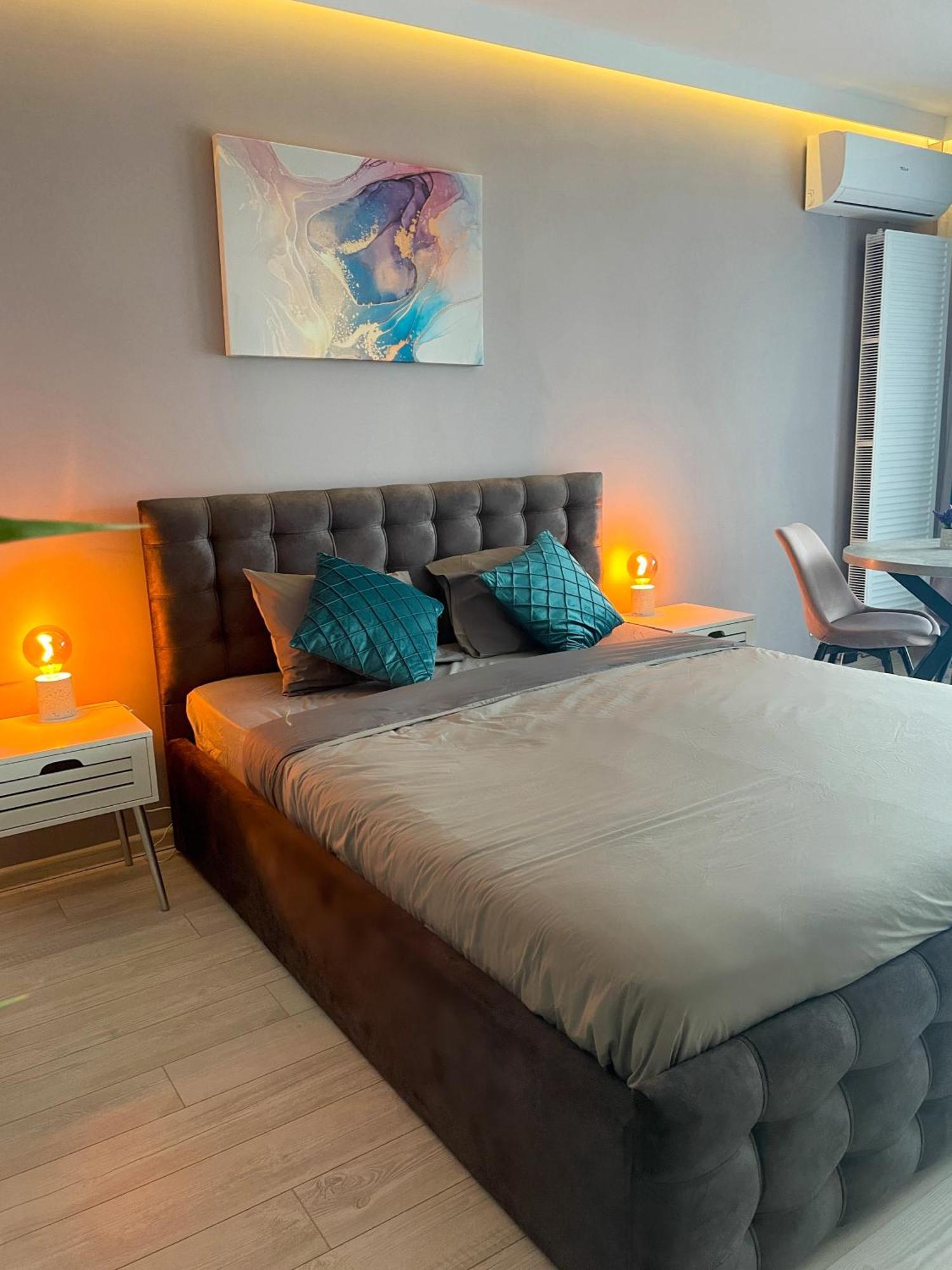 One Fancy Studio Bucureşti Ngoại thất bức ảnh